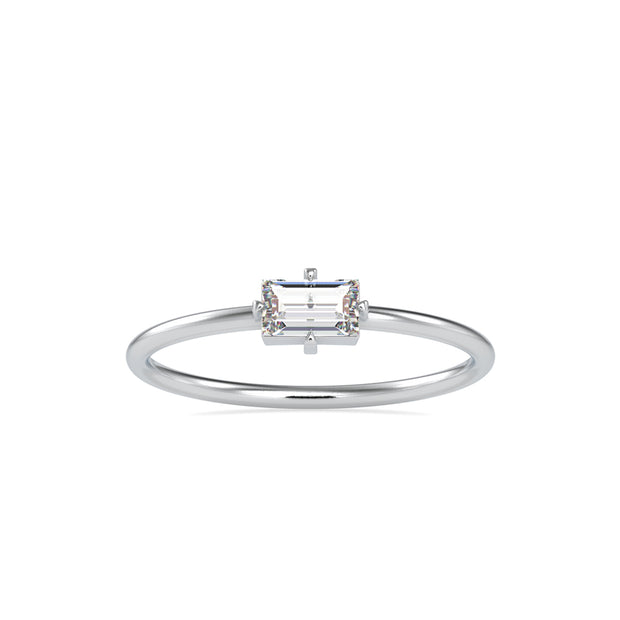 baguette solitaire diamond ring in white gold
