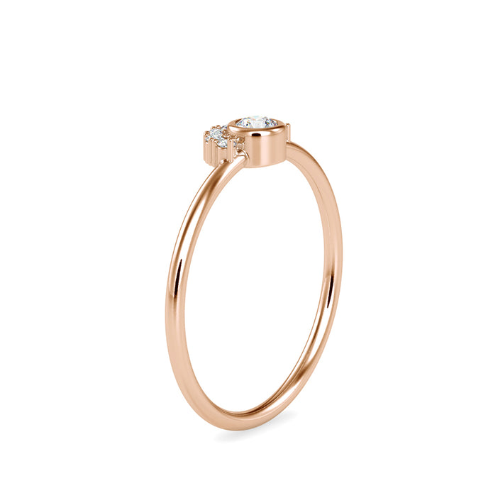 round cut bezel diamond ring in rose gold
