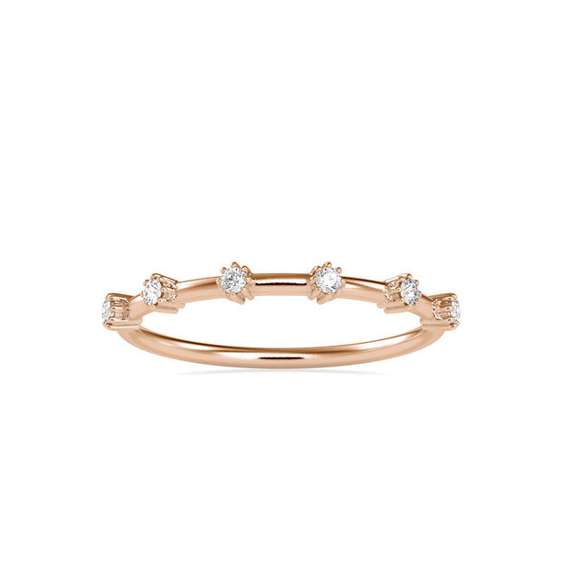 round cut prong diamond ring in rose gold