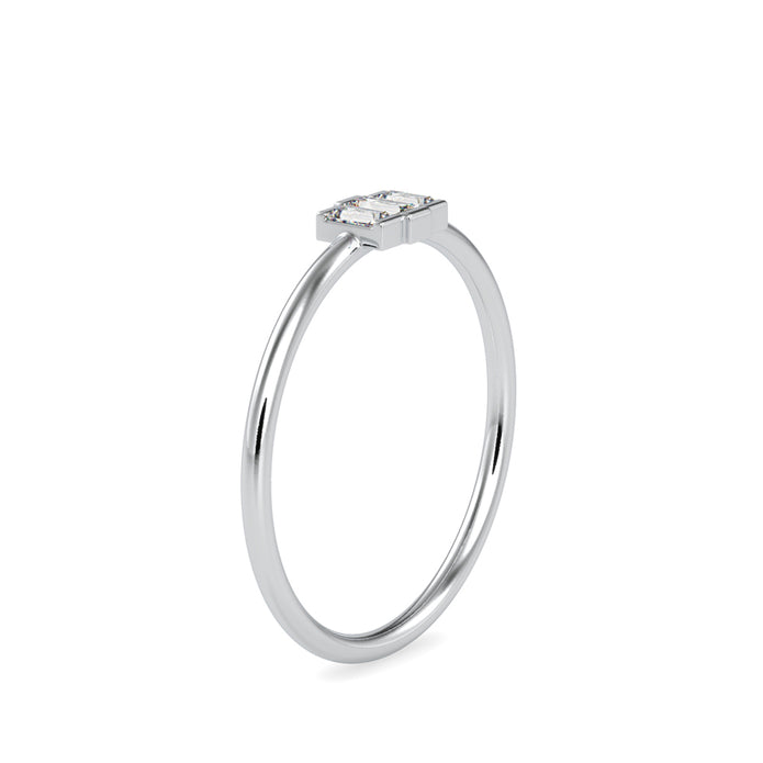baguette bar diamond ring in white gold